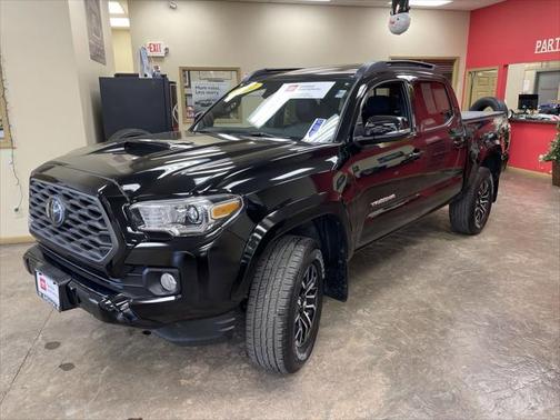 Midnight Black Metallic 2022 Toyota Tacoma TRD Sport