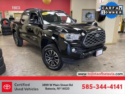 Midnight Black Metallic 2022 Toyota Tacoma TRD Sport