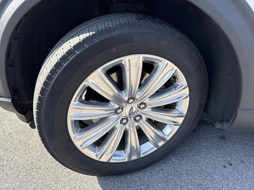 Star White Metallic Tri-Coat 2021 Ford Explorer Limited
