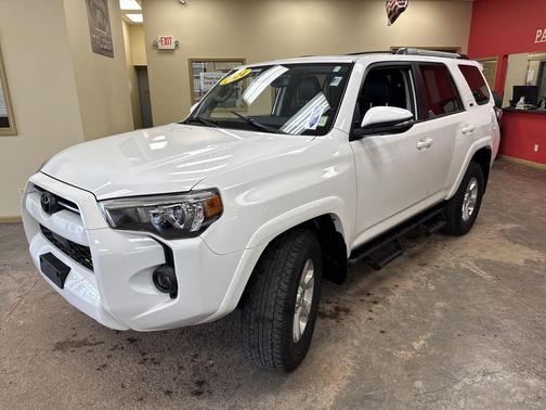 Ice Cap 2024 Toyota 4Runner SR5 Premium