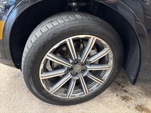 2017 Audi Q7 3.0T Premium
