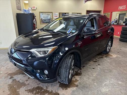 2018 Toyota RAV4 Hybrid SE