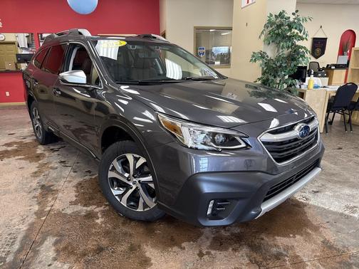 2022 Subaru Outback Touring