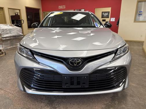 Predawn Gray Mica 2019 Toyota Camry LE