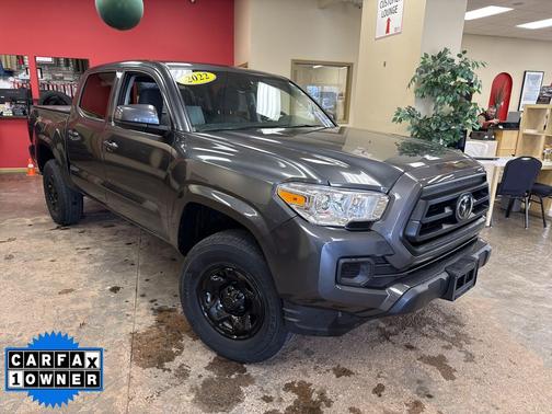 2022 Toyota Tacoma SR