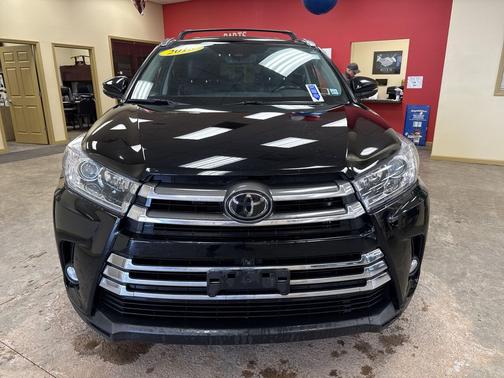 2018 Toyota Highlander Limited Platinum