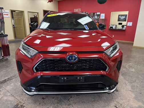 2021 Toyota RAV4 Prime SE