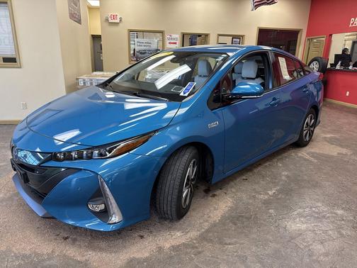 Blue Magnetism 2017 Toyota Prius Prime Advanced