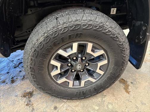 2022 Toyota Tacoma TRD Off Road
