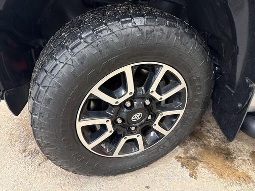 2015 Toyota Tundra SR5