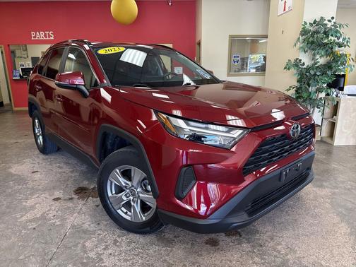 2023 Toyota RAV4 XLE