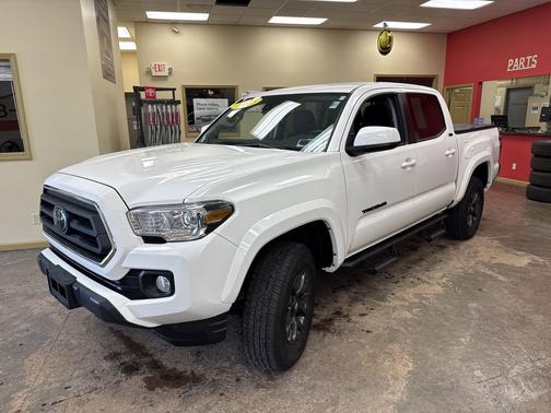 2023 Toyota Tacoma SR5