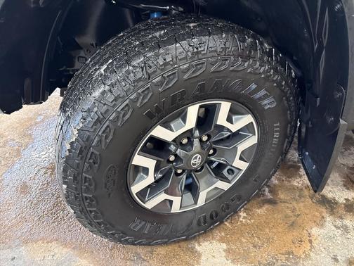 2023 Toyota Tacoma TRD Off Road