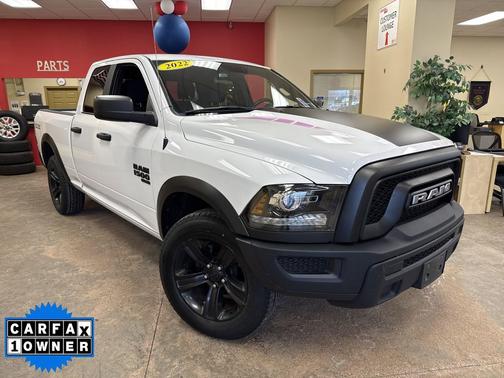 2022 RAM 1500 Classic Warlock Quad Cab 4x4 6'4' Box