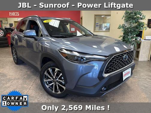 2023 Toyota Corolla Cross XLE