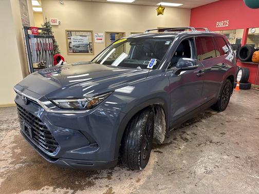 2025 Toyota Grand Highlander XLE