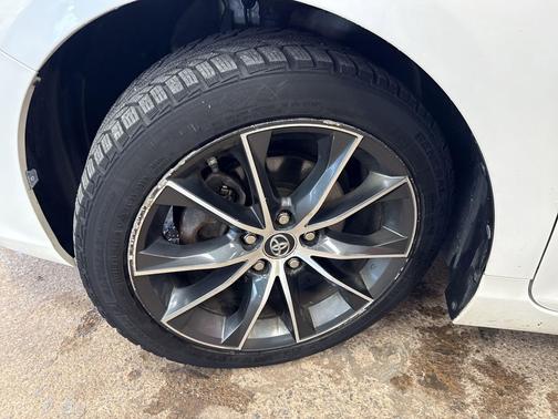 2016 Toyota Camry XSE