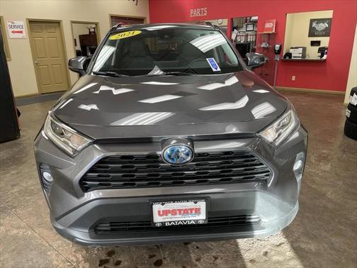 2021 Toyota RAV4 Hybrid XLE