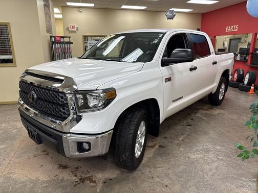 2020 Toyota Tundra SR5