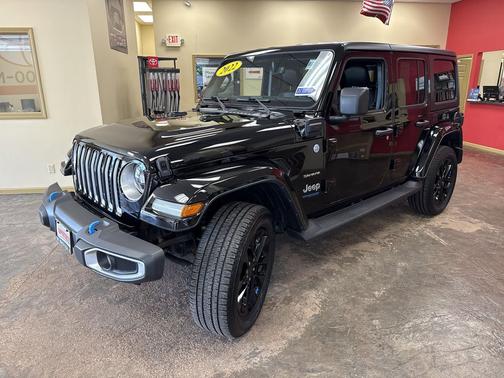 2022 Jeep Wrangler Unlimited 4xe Sahara