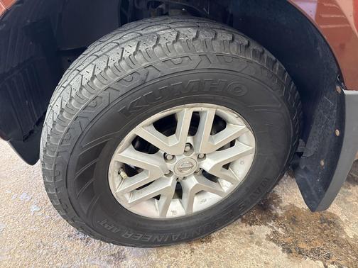 2017 Nissan Frontier SV