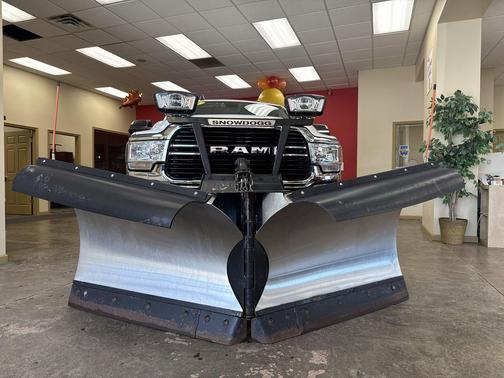 Bright White Clearcoat 2020 RAM 2500 Big Horn Crew Cab 4X4 6'4' Box