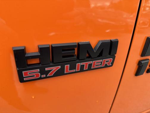 Ignition Orange Clearcoat 2017 RAM 1500 Sport