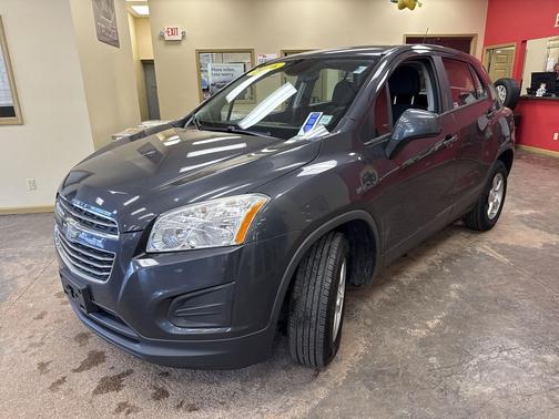Cyber Gray Metallic 2016 Chevrolet Trax LS
