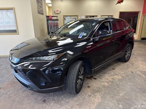 2021 Toyota Venza LE