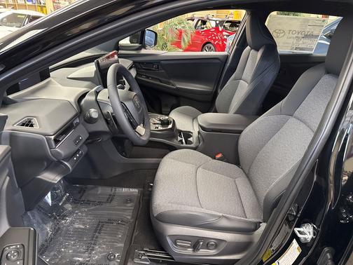 2026 Toyota bZ XLE Plus