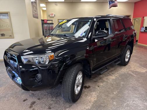 2023 Toyota 4Runner SR5