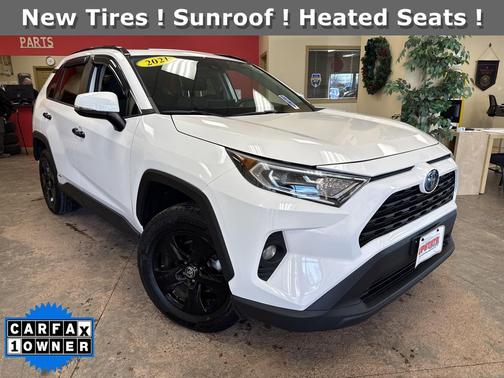 2021 Toyota RAV4 Hybrid XLE