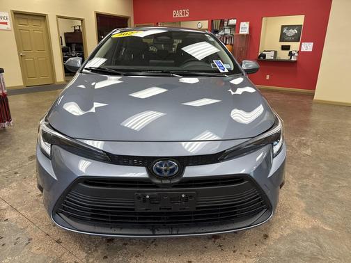 2023 Toyota Corolla Hybrid LE