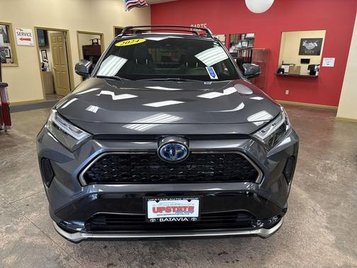 2024 Toyota RAV4 Prime SE