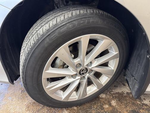 Celestial Silver Metallic 2024 Toyota Camry LE