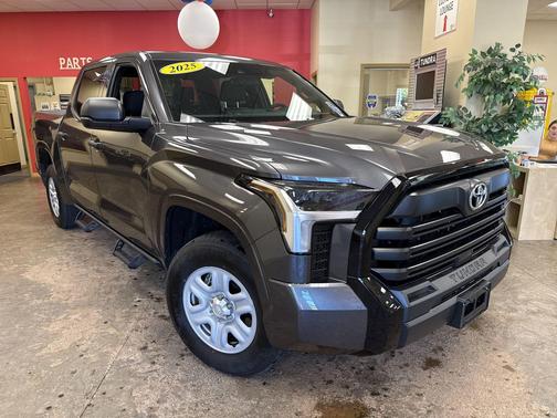 2025 Toyota Tundra SR