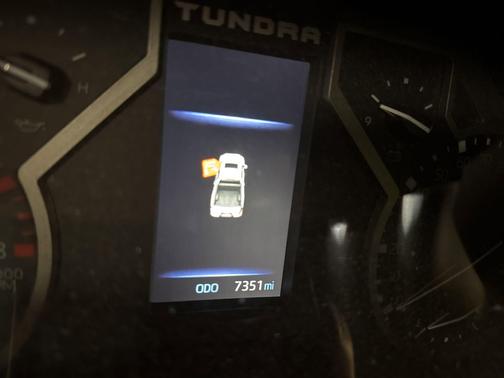 2025 Toyota Tundra SR
