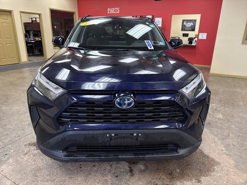 2023 Toyota RAV4 Hybrid XLE