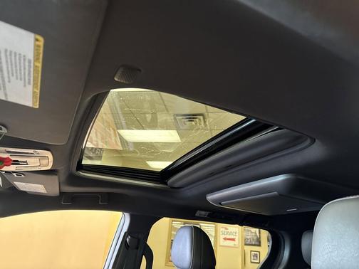 Midnight Black Metallic 2023 Toyota Sienna XSE 7 Passenger