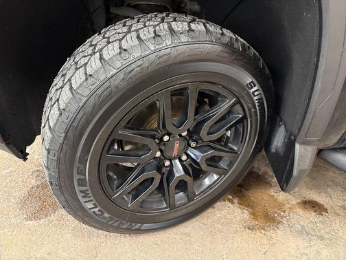Onyx Black 2020 GMC Sierra 1500 Elevation