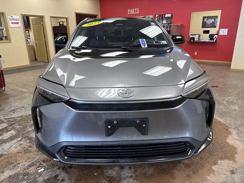 2023 Toyota bZ4X XLE