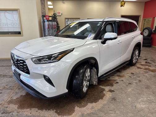 2023 Toyota Highlander Limited