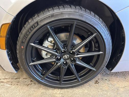 2026 Toyota GR86 Premium