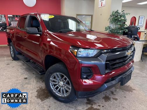Radiant Red Tintcoat 2023 Chevrolet Colorado LT