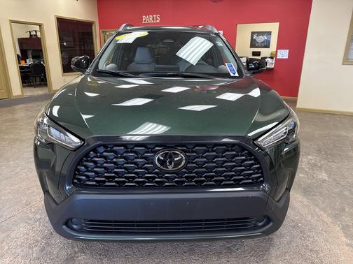 Cypress 2025 Toyota Corolla Cross LE