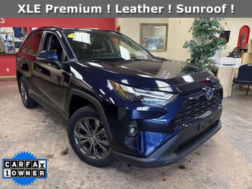 2022 Toyota RAV4 Hybrid XLE Premium