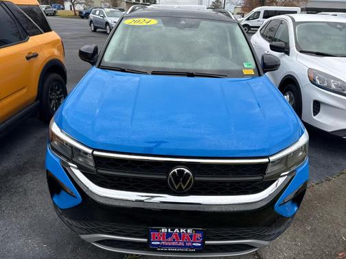 2024 Volkswagen Taos 1.5T SE