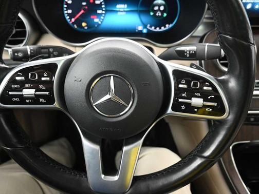 2022 Mercedes-Benz GLC 300 Base 4MATIC