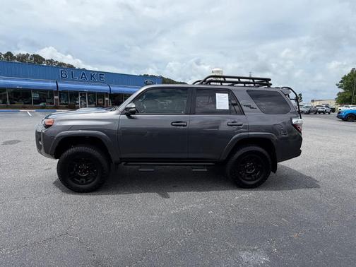 Magnetic Gray Metallic 2018 Toyota 4Runner TRD Off Road Premium