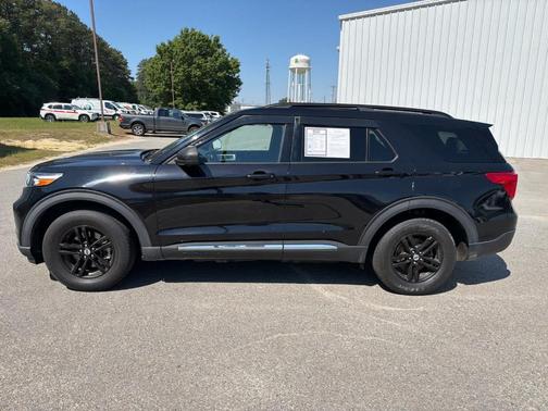 Agate Black Metallic 2020 Ford Explorer XLT
